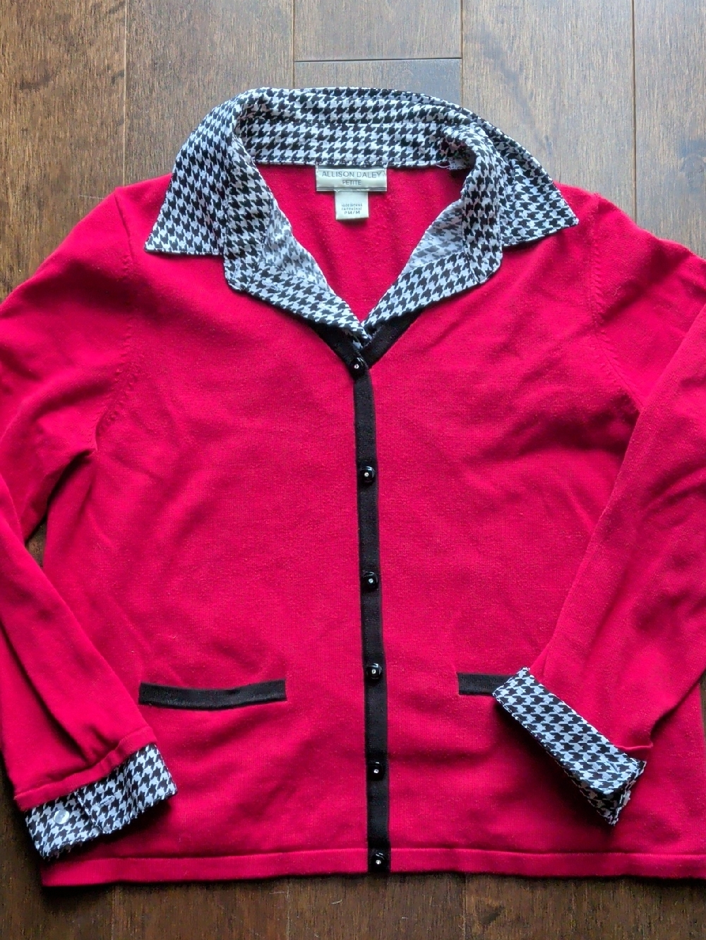 Allison Daley Red Sweater with Black-and-White Houndstooth Collar